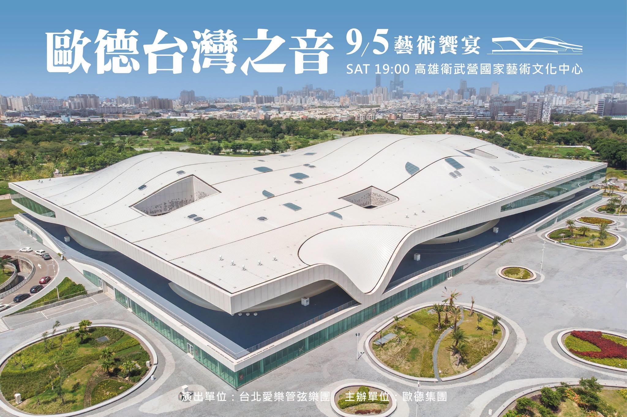 泳衣罩衫怎么搭配:岸边穿着与下水服装分开判断